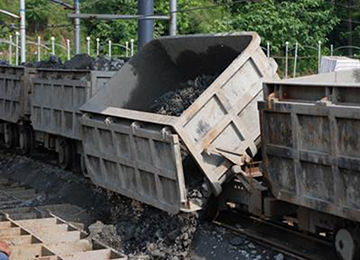 What Is The Working Principle Of Side Dumping Mine Car?