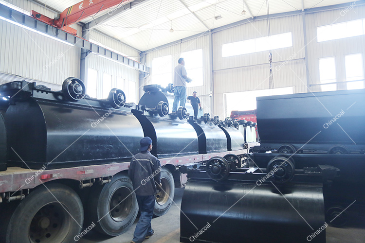 China Coal Group Sent A Batch Of Fixed Mine Car To Shanghai Port