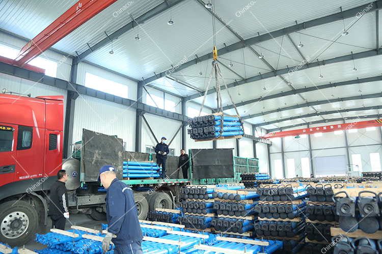 Chian Coal Group Sent Material Mine Car And Hydraulic Props To Dazhou, Sichuan And Jinzhong, Shanxi