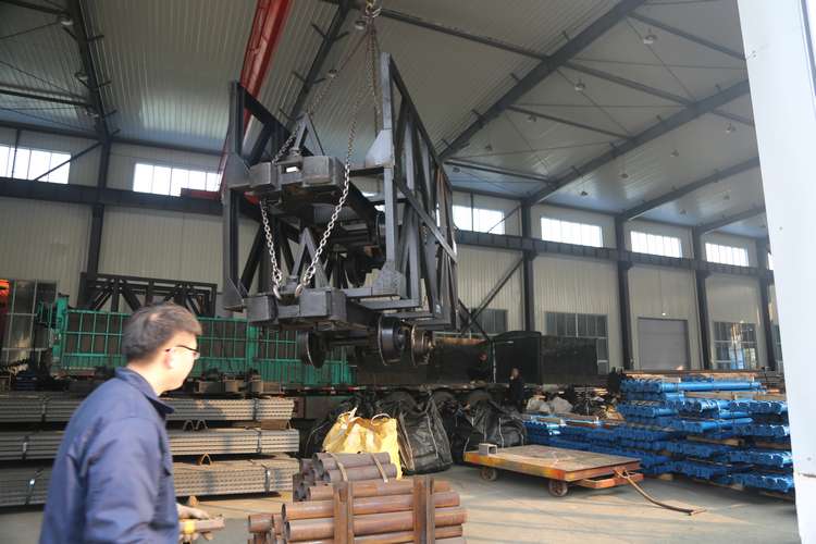 China Coal Group Sent A Batch Of Mining Material Cars To Shenyang