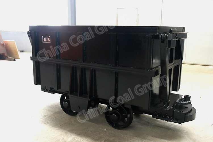What Is The Working Principle Of Side Dump Mine Car?